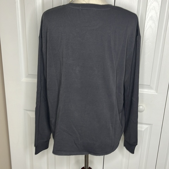 NWT Wake Me For Presents Sweatshirt - Picture 4 of 6